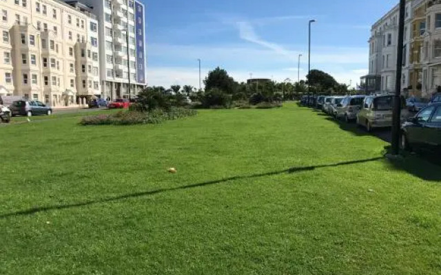 Carlton Courth Hotel Eastbourne