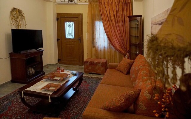 Delightful Country Mansion in ''Armeni''
