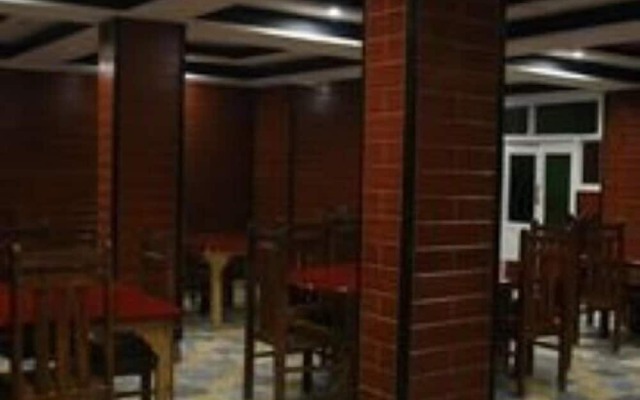 Paradise City Hotel and Restaurant