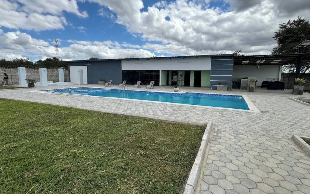 Luxurious Motherland Apartments
