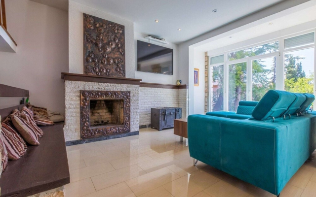 Stunning Holiday Home in Selce With Private Pool