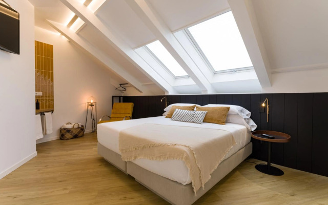 Seis Aldabas Apartamentos