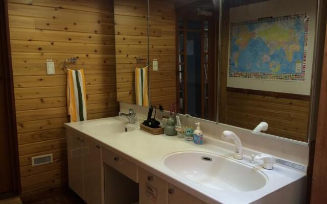 Awaji Tourist Trophy House