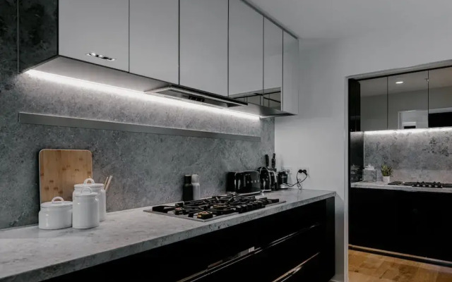 Luxury Melbourne With Albert Park Views