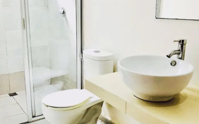 Room in Condo - Condohotel 5th Avenue Deluxe Triple Studio