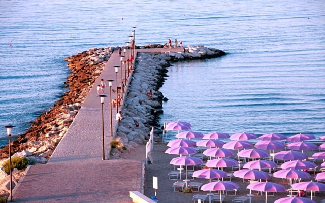 Hotel Excelsior
