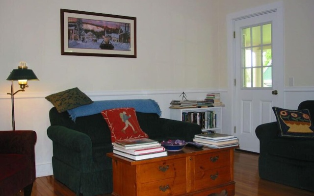 Sutton's Place