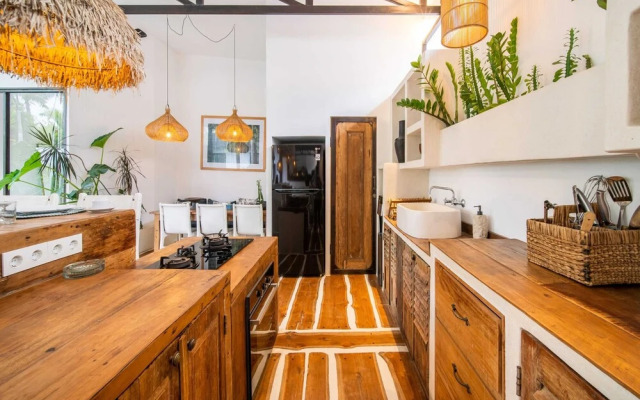 Rustic Interior Design, Private Villa, 3 BR, Umalas With Staff