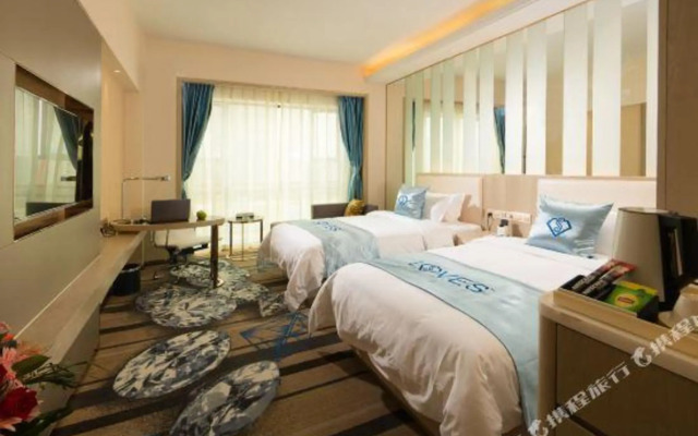 Loves Hotel