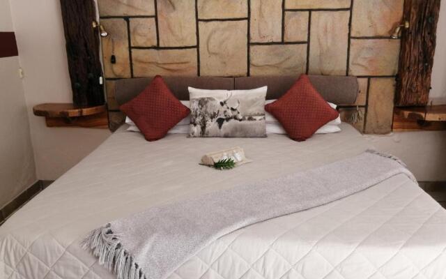 Guinea Feather Country Lodge & Spa