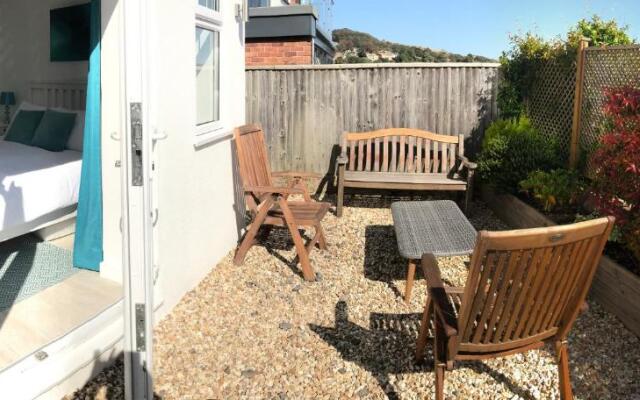 Lyme View Apartment