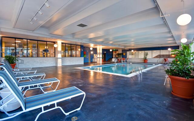 Holiday Inn Lancaster by IHG