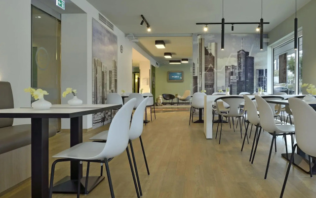 B&B Hotel Frankfurt-West