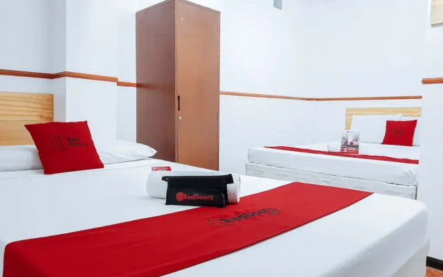 RedDoorz @ Humayhumay Road Lapulapu