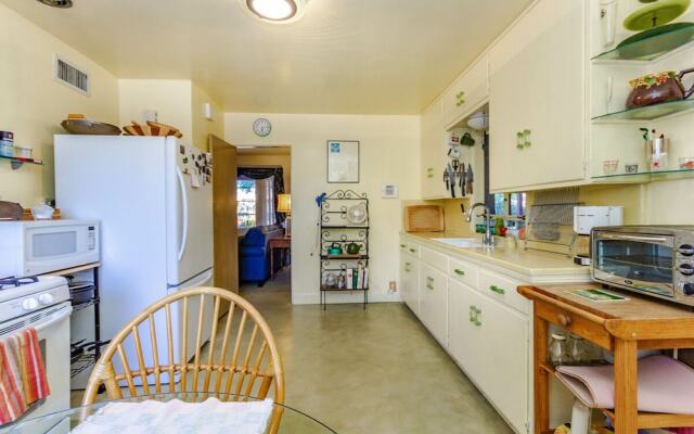 Readers Holmes 2BR by Casago