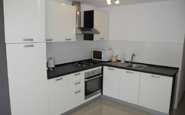 Apartment Buto A4 pax