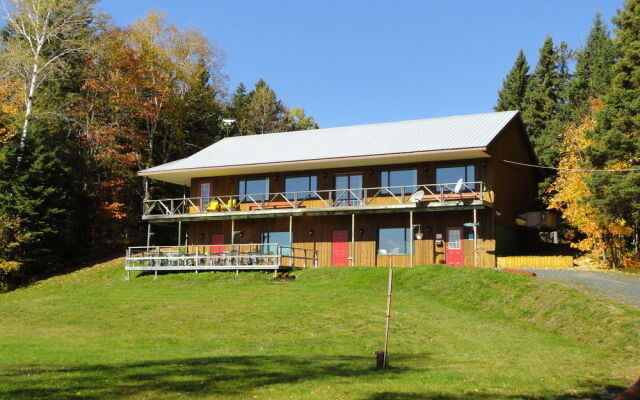 Pond's Resort