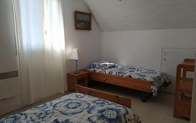 Classic Breton Holiday Home in Sarzeau