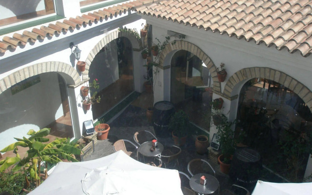 Hotel Cortijo Los Gallos