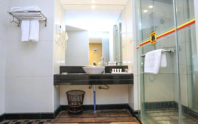 Super 8 by Wyndham Guangzhou Panyu Qiao Yi Fa Walking Street – Bathroom – Guangzhou