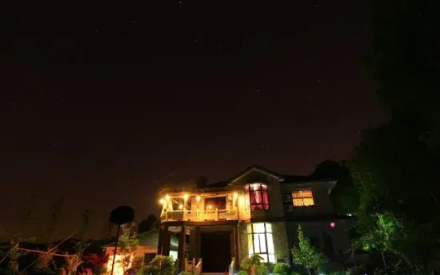 Mount Mogan Wild Extravagance (Boutique Homestay)