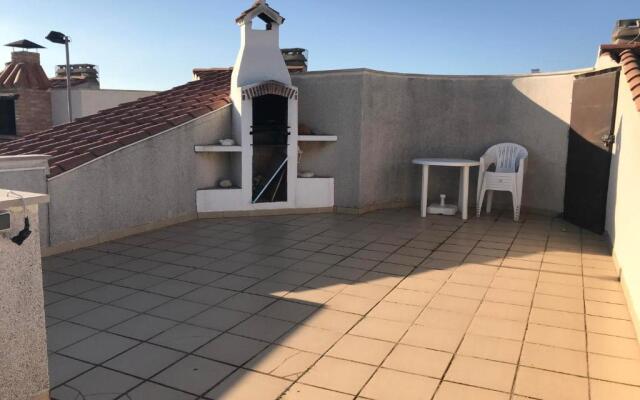 ático con barbacoa, piscina y parking 133B - INMO22