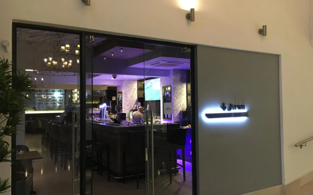 Belaire Suites