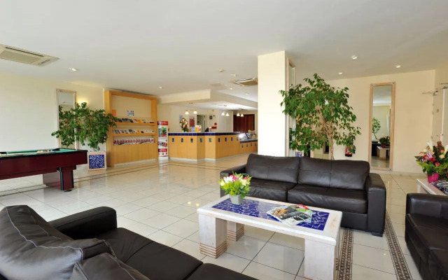 Apts Residence Inter Hotel Sea Side Park Villeneuv