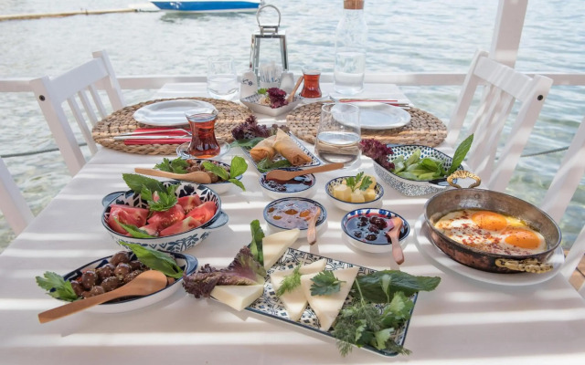 Palmiye Beach & Rest