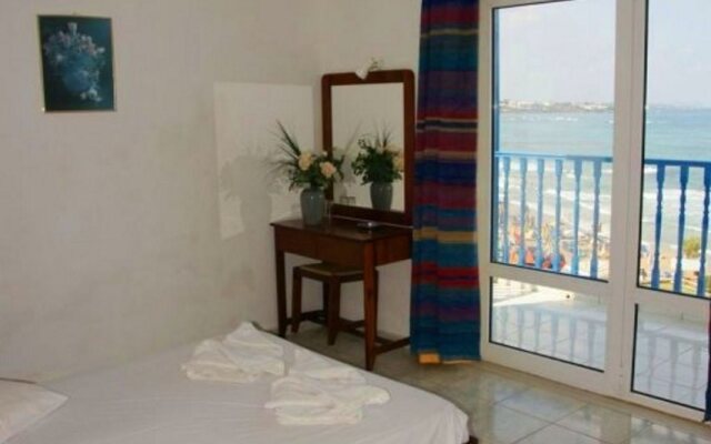 Saradari Beach Hotel - Adults Only