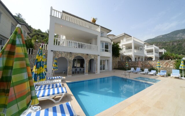 Emre White Villas 1