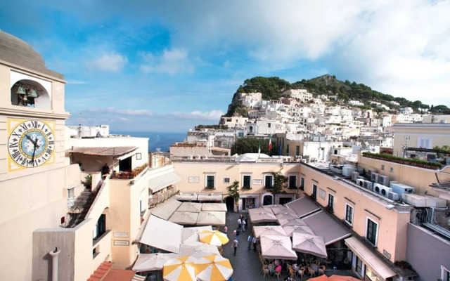 23baci, Capri Center