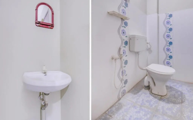 Vikas Tourist Home by OYO Rooms