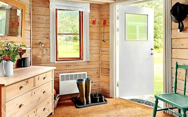 10 Person Holiday Home in Skillingaryd