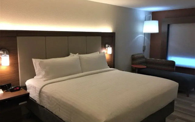 Holiday Inn Express & Suites Danville