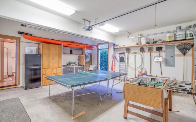 Short Walks (MCA 983)