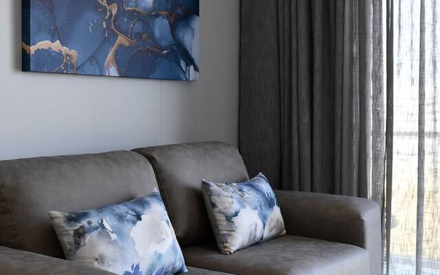 Ellipse Executive Apartments