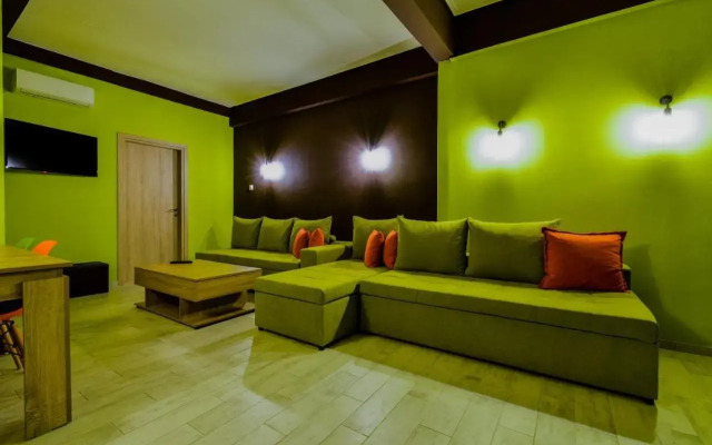 Tonias house in Athens 2