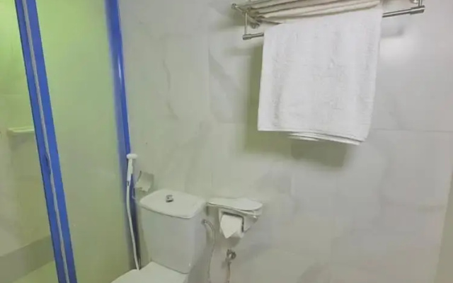 Alfursan Almotahida Serviced Apartments Alsalama Dist