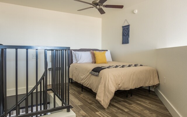 Lofted Studio with Parking by Frontdesk