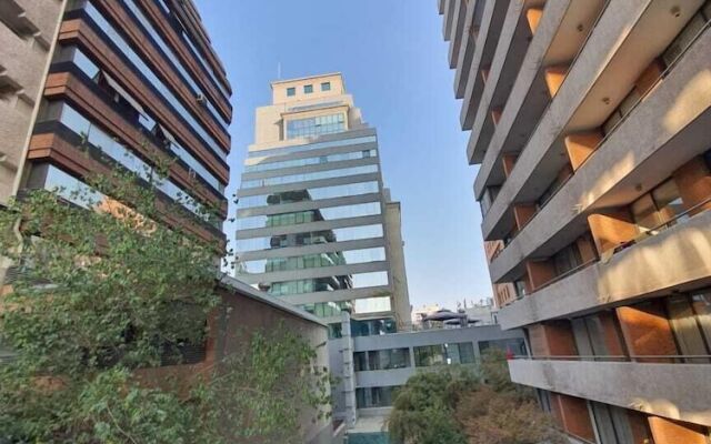 La Avenida Deptos Amoblados