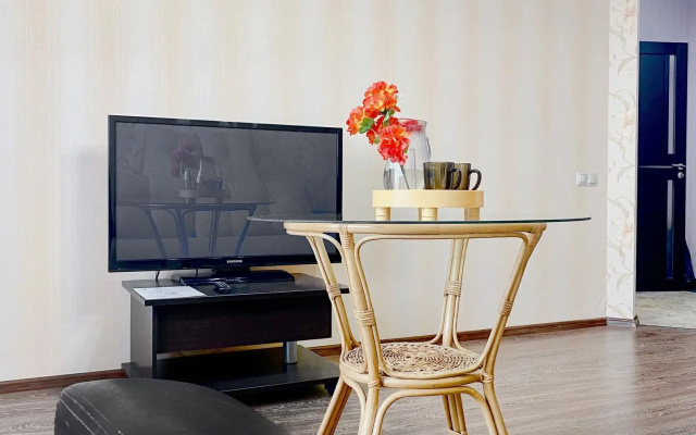 Pryanik Apartments (Пряник Апартментс) на проспекте Ленина 112