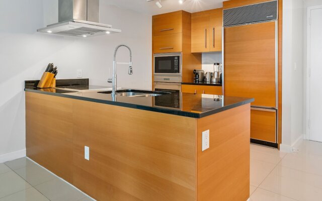 Cesar Suites at Icon Brickell Miami