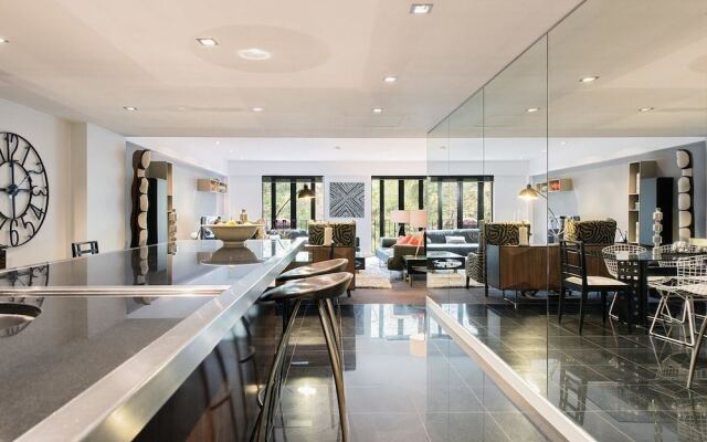PPT50 Sleek 2 Bed Designer Abode