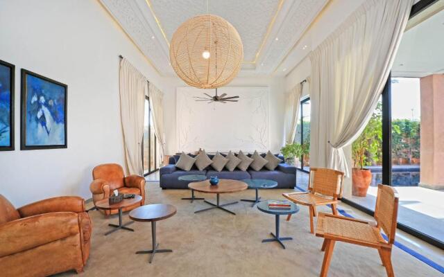 Villa de Luxe 5 suites à la palmeraie