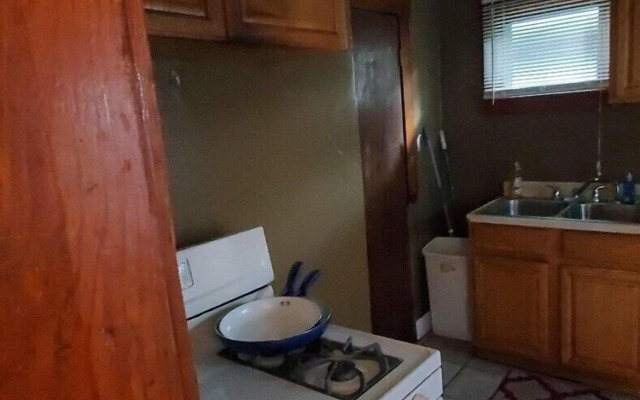 Cozy 2-bedroom in Cleveland