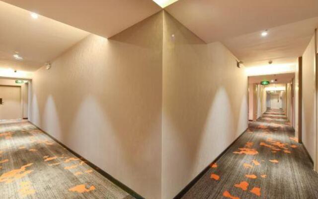 SanyI Hotel