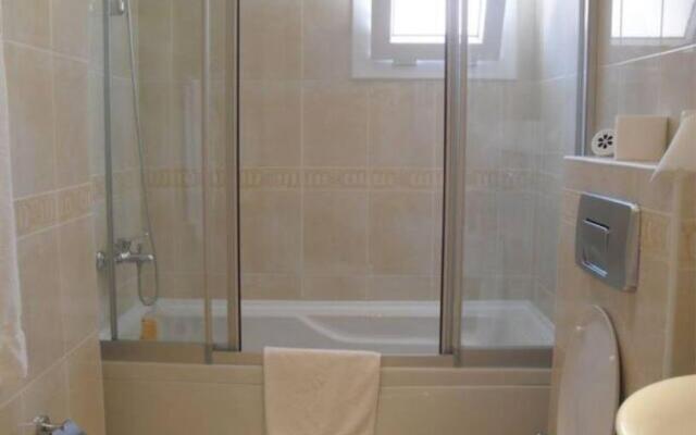 Emerald Villa 8