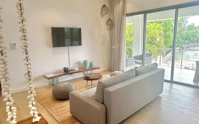 Pineapple Beach Villas
