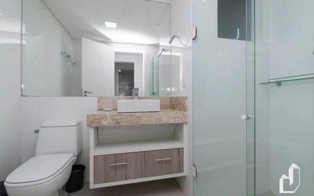 Kremer Residence: Apartamento Amplo Próximo ao Mar
